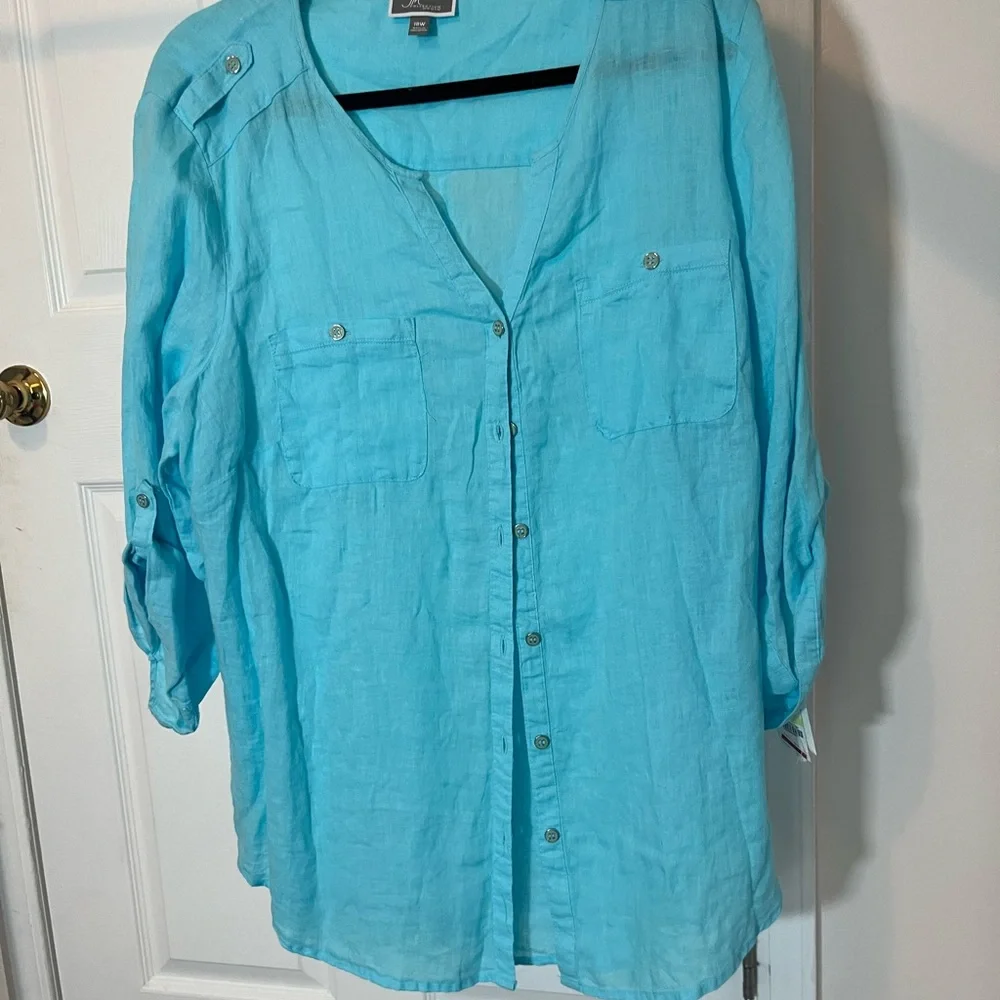 JM Collection Turquoise Button-Down Shirt - Picture 2 of 7